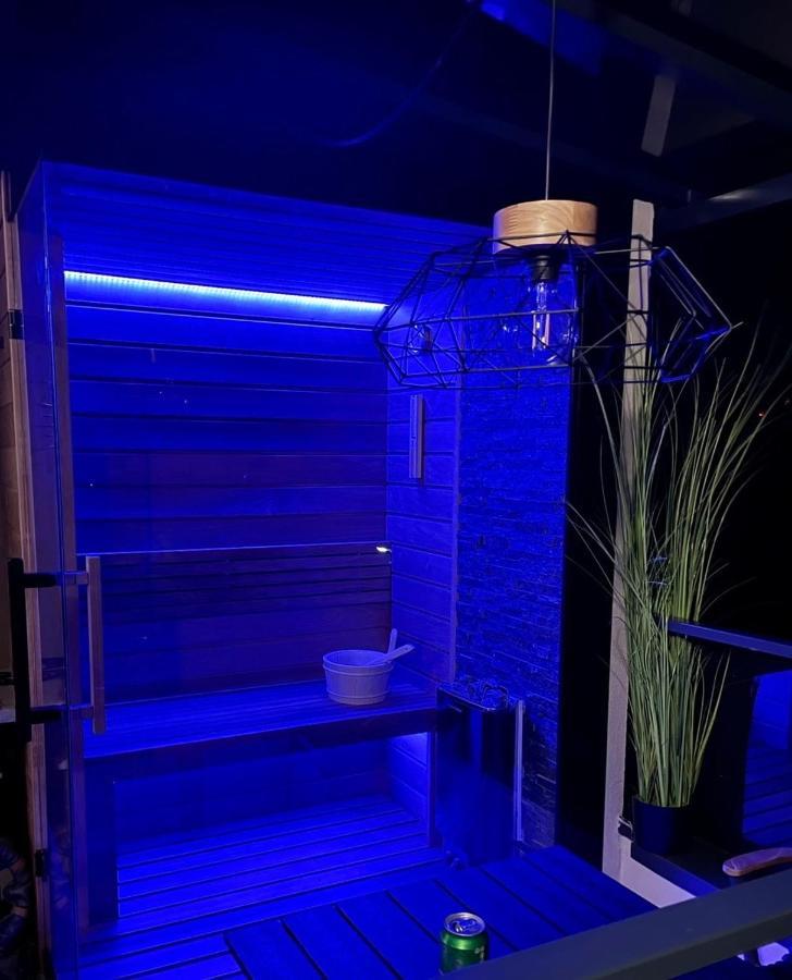 Relax Sauna Apartman Privat Finn Szaunaval Кестхей Экстерьер фото